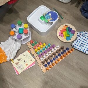 Lovevery Play Set The Problem Solver months 43, 44, 45